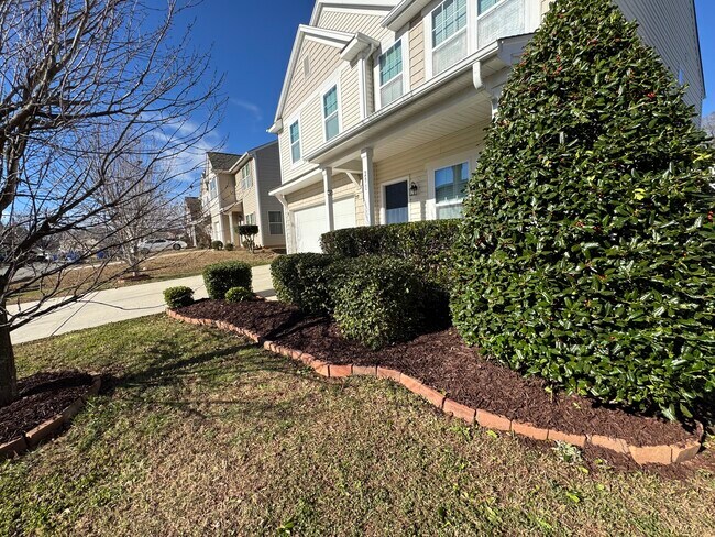 Foto del edificio - 291 Ranlo Ave