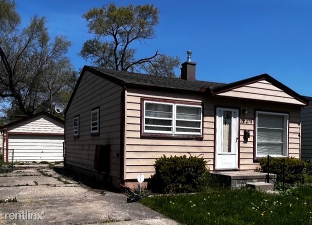 Foto del edificio - 2 br, 1 bath House - 11275 Republic Ave