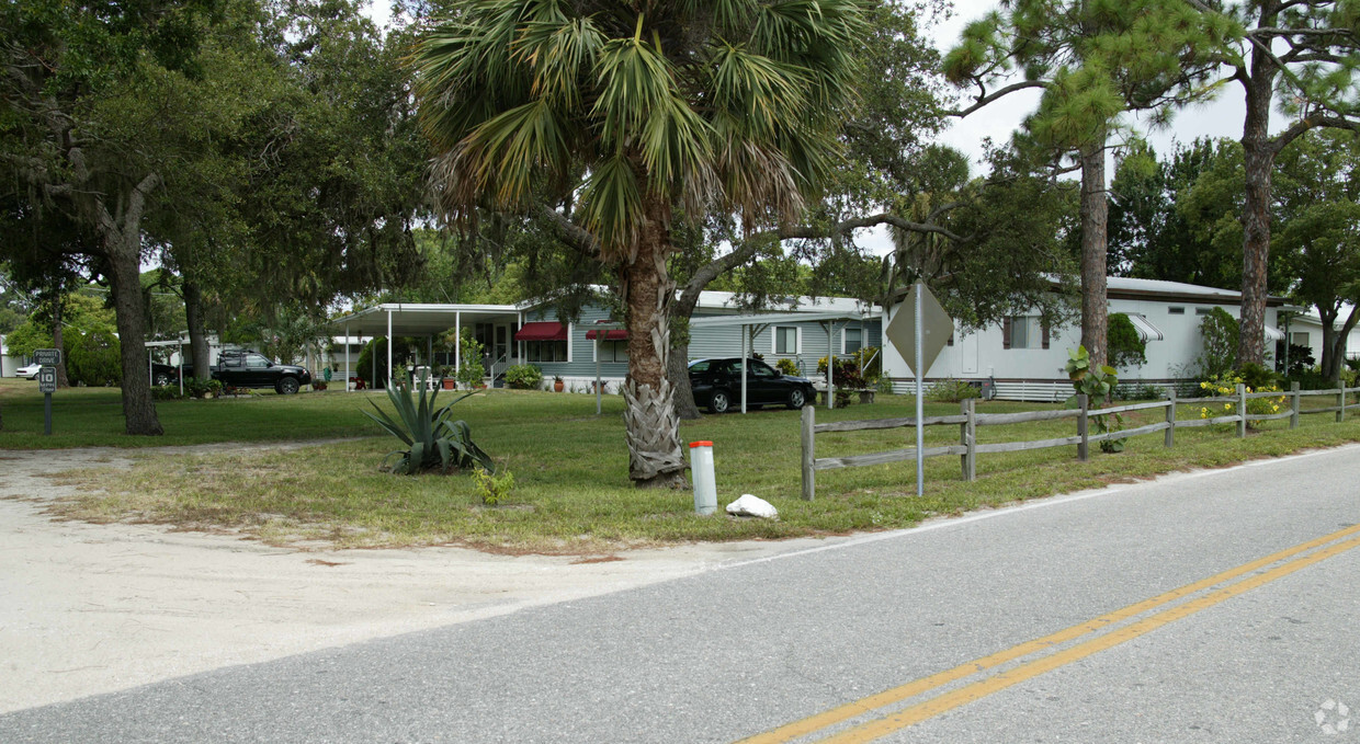 Foto principal - Merritt Country Mobile Home Park