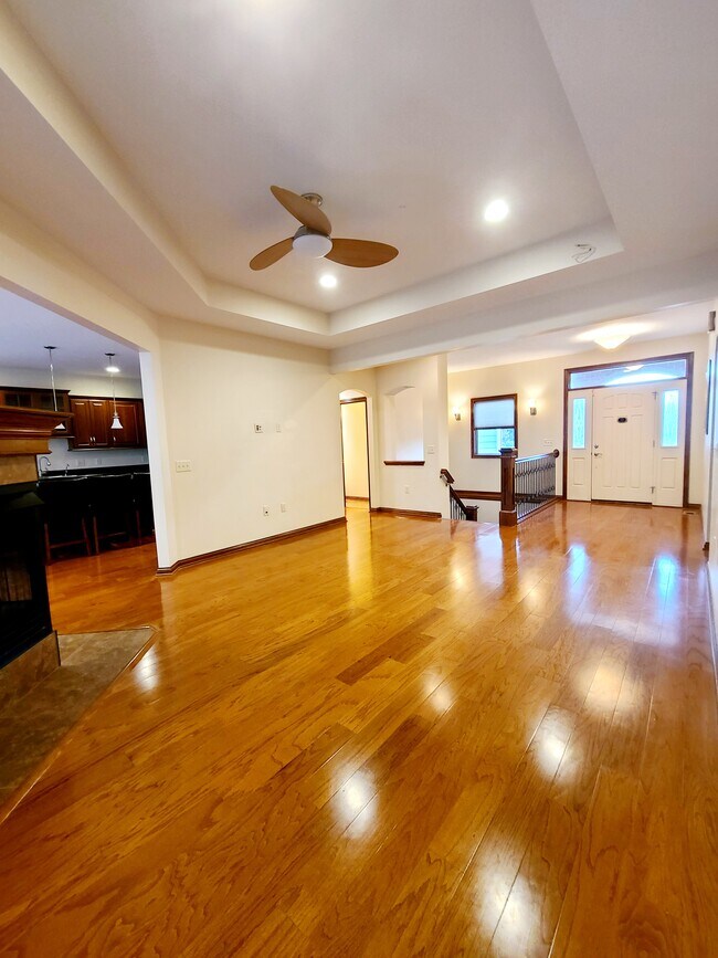 Building Photo - 12825 Palazzo Blvd