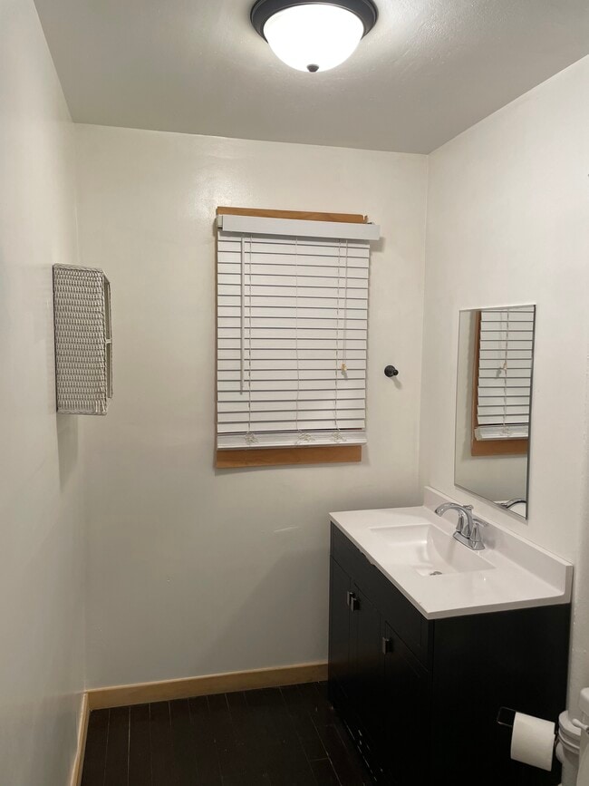 Foto del edificio - 639 S Main Ave