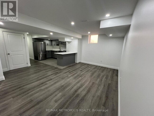 Building Photo - 126 Frank Kelly Dr