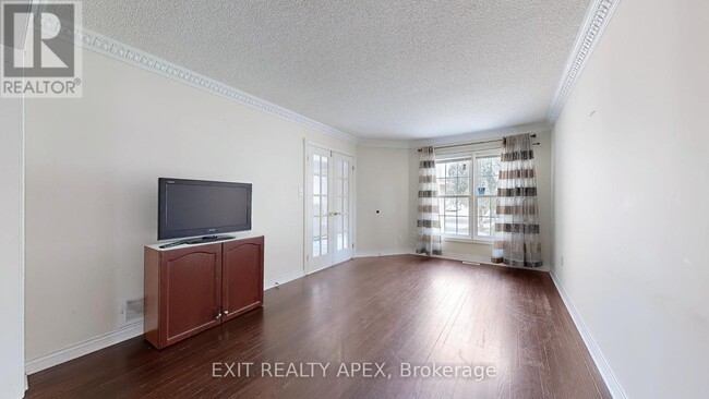Building Photo - 143 Veneto Dr
