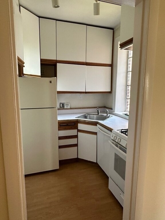 Foto principal - 200 Auburn St