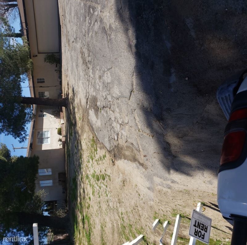 Foto principal - 4 br, 2 bath House - 371 east avenue r4