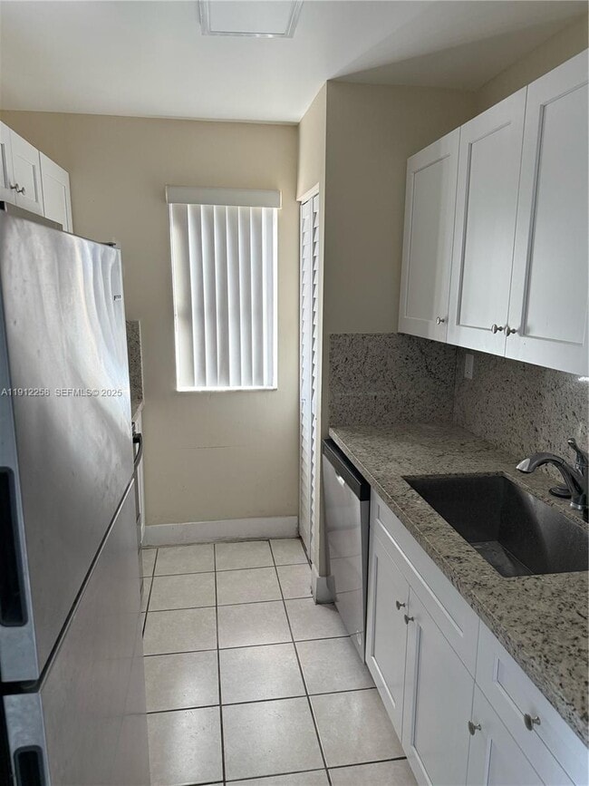 Building Photo - 15630 SW 80th St