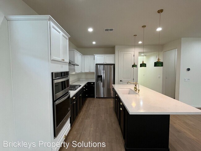 Building Photo - 4 br, 3 bath House - 1103 S Cheri Lynn Dr