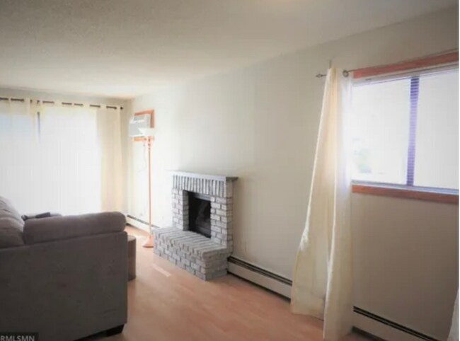 Building Photo - 7260 72nd Ln N
