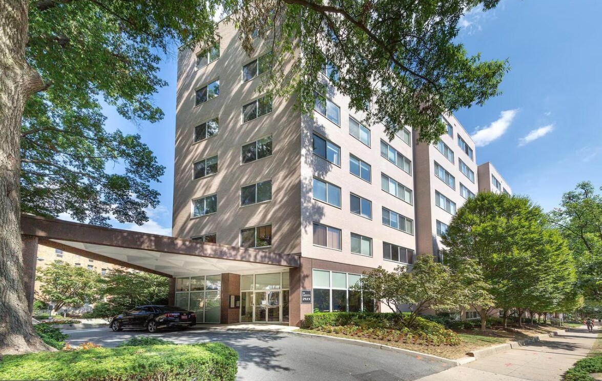 Primary Photo - 2829 Connecticut Ave NW