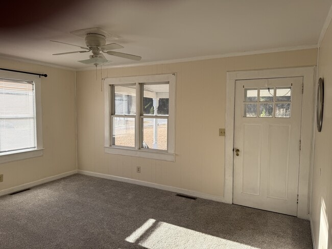 Building Photo - 5758 Hwy 70 W