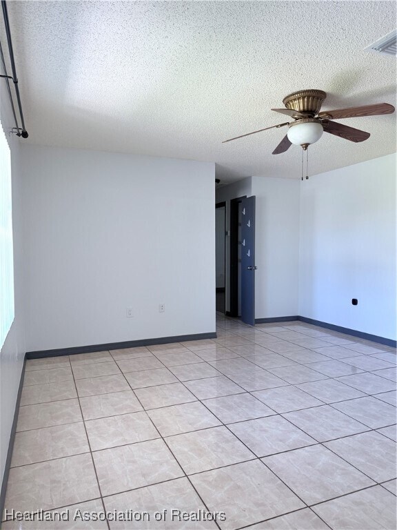 Building Photo - 3515 Marlin Dr