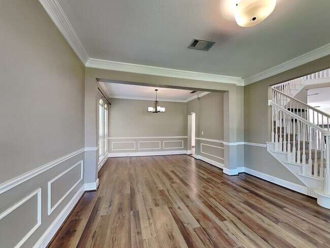 Foto del edificio - 1612 Commerce Dr