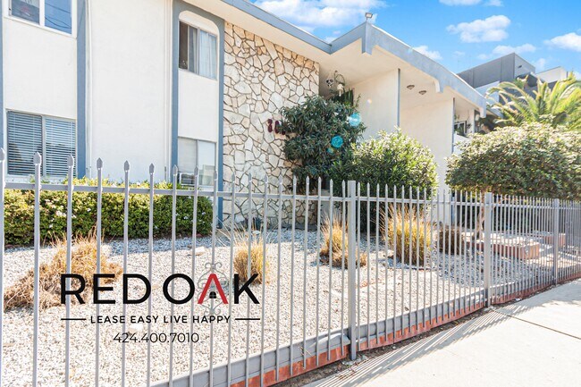 Building Photo - ~$300 OFF Each Month~ Gorgeous Two Bedroom...