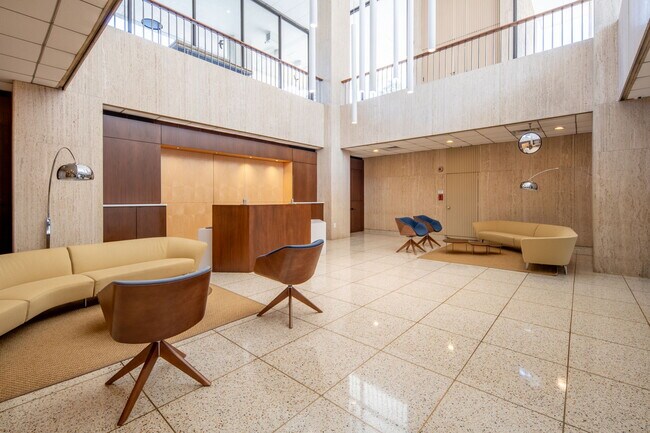 Foto del edificio - 1425 4th St SW