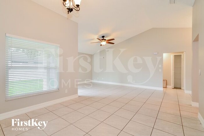 Building Photo - 2681 Mill Run Blvd