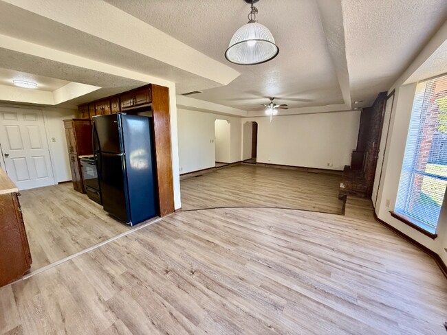 Foto del edificio - 1608 Oakcliff Rd