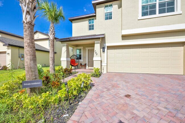 Building Photo - 740 Worlington Ln