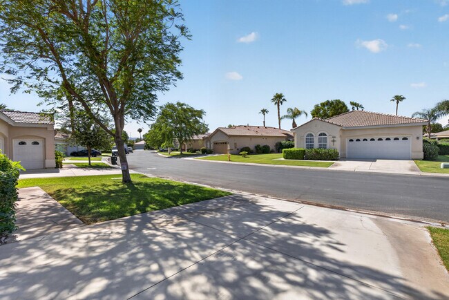 Foto del edificio - 82667 Hamilton Ct