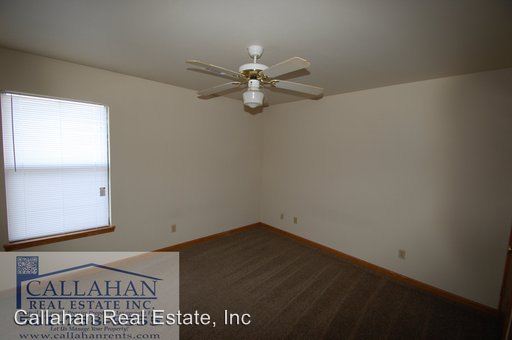 Building Photo - 912 Ruth Ann Dr