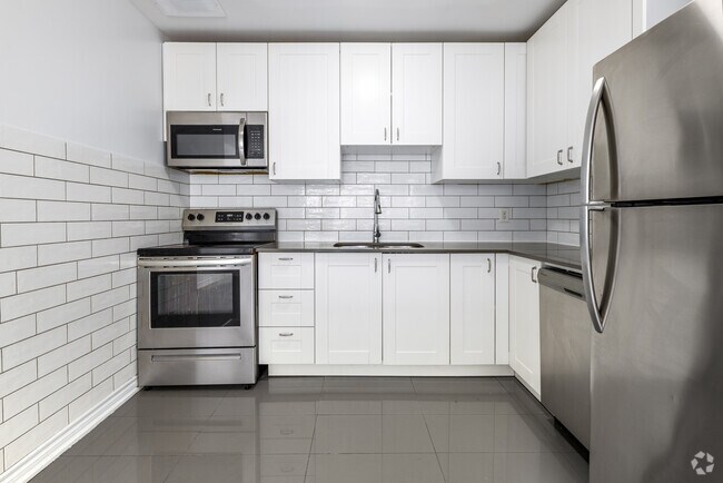 2 chambres, 1 salle de bain - 79 m² - Cuisine - 3111 Eglinton