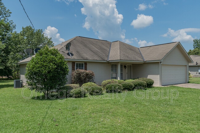 Foto del edificio - 13865 Roanoke Dr