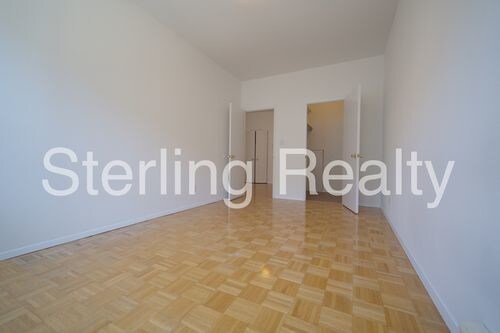 Building Photo - 1829 27th Ave