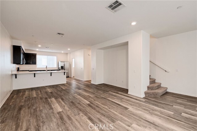 Foto del edificio - 14424 Lily Ln