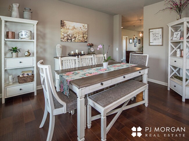 Foto del edificio - 17214 Meredith Ave