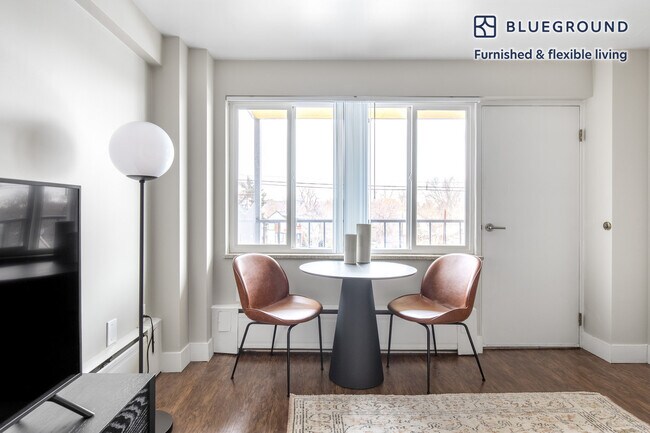 Foto del edificio - 3405 W 32nd Ave