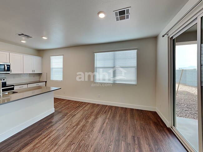 Foto del edificio - 23144 E Camacho Rd