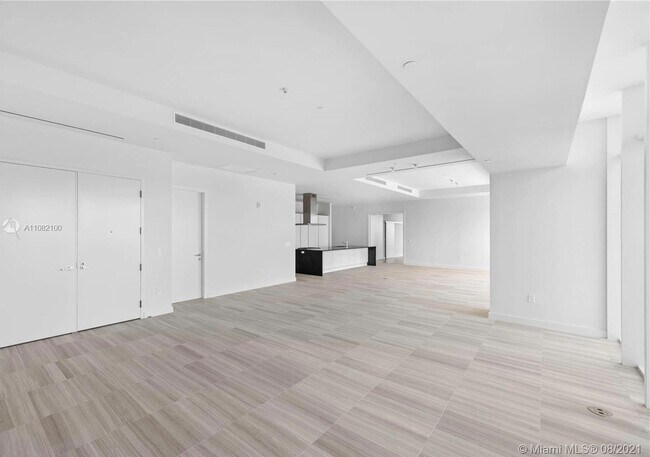 Building Photo - 4701 N Meridian Ave