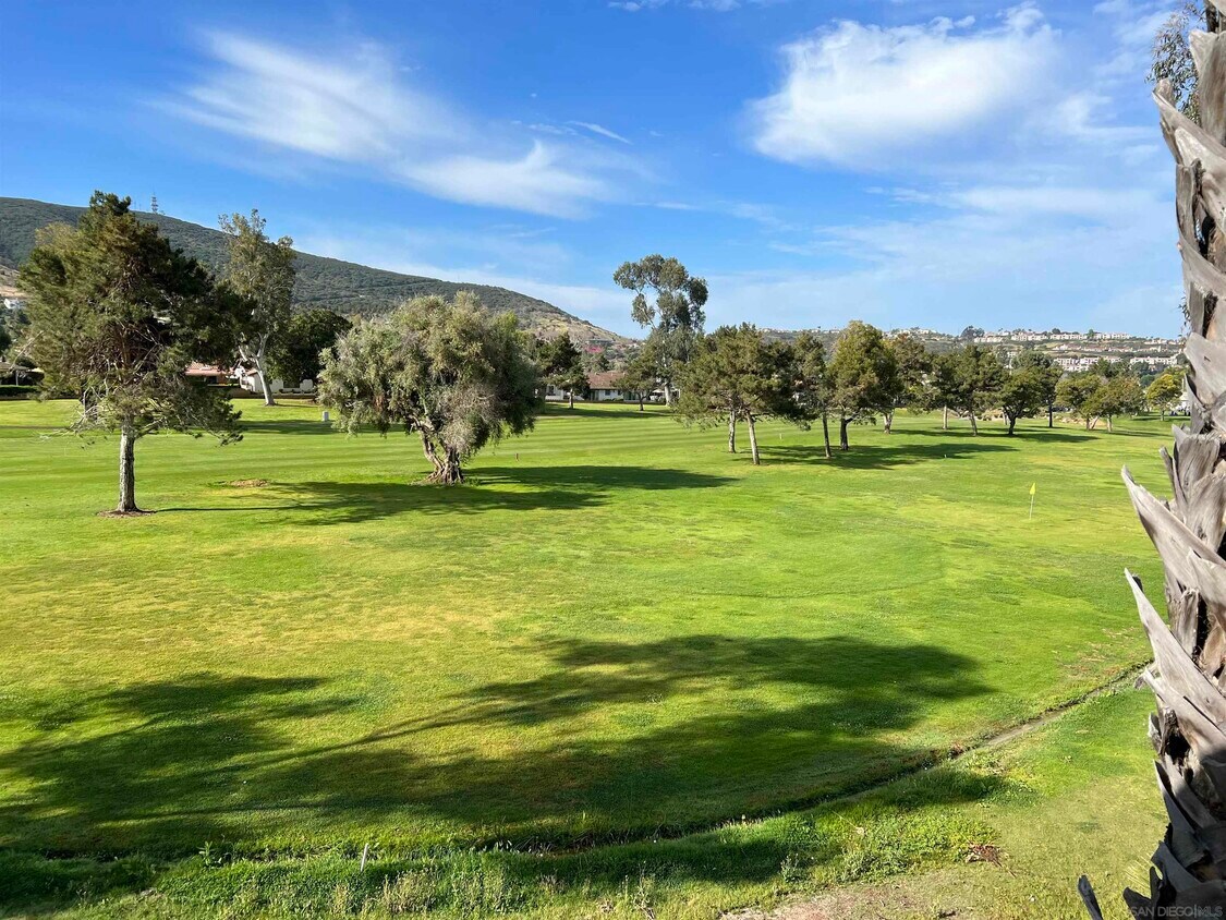 1906 Fairway Cir Dr, San Marcos, CA 92078 Condo for Rent in San