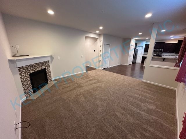 Building Photo - 17236 SE Biscayne St