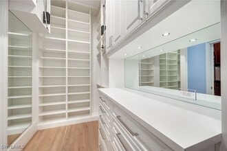 Building Photo - 600 Fountainhead Way