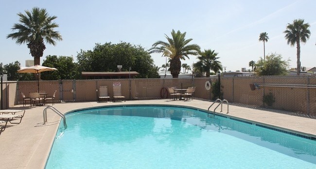 Pool - Whispering Palms