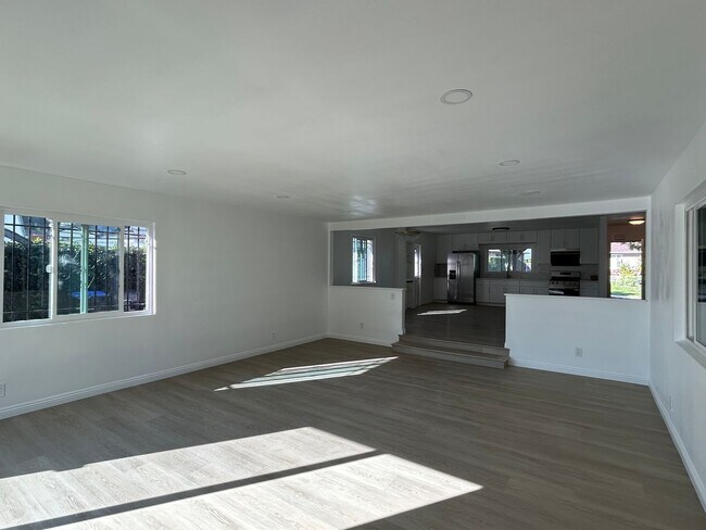 Foto del edificio - Beautiful 3 bed 2 bath home