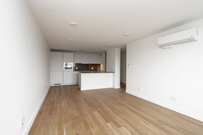 Building Photo - 111 Lawton Blvd