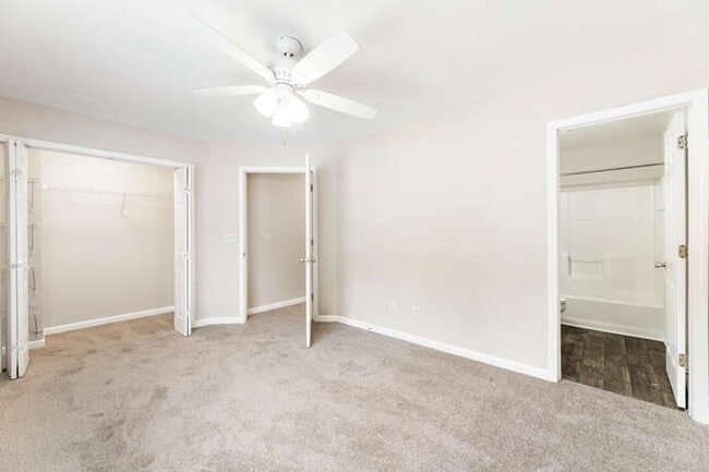 Building Photo - Millstone Townhomes