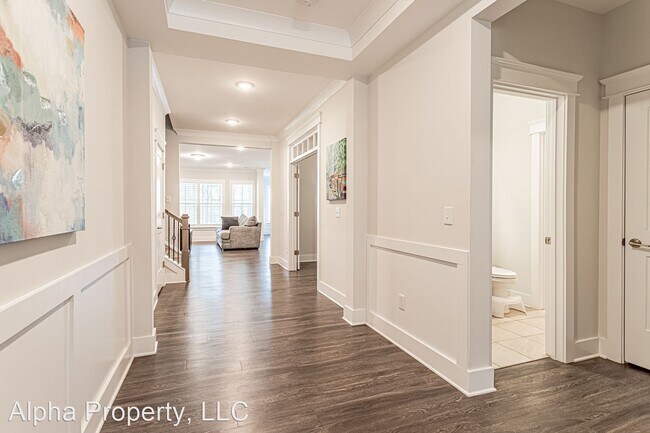 Building Photo - 3 br, 3 bath House - 16 Burl Ct