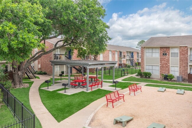 Building Photo - 3401 Ocee St