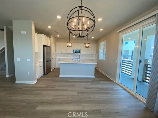 Foto del edificio - 1470 Skyline Ln