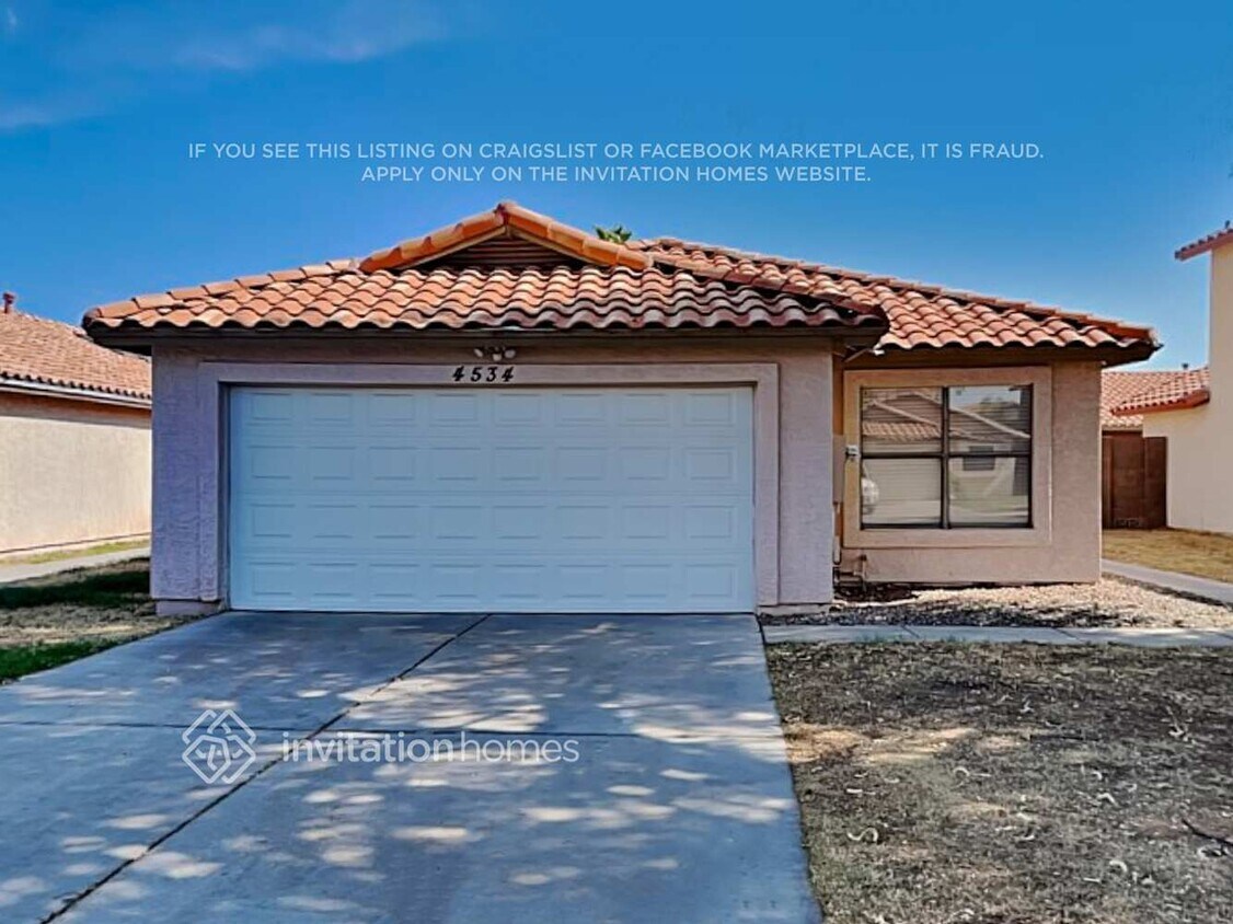 Foto principal - 4534 E Grove Ave