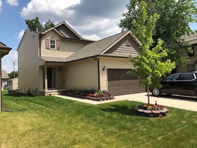 Foto principal - 15949 Athens Avenue