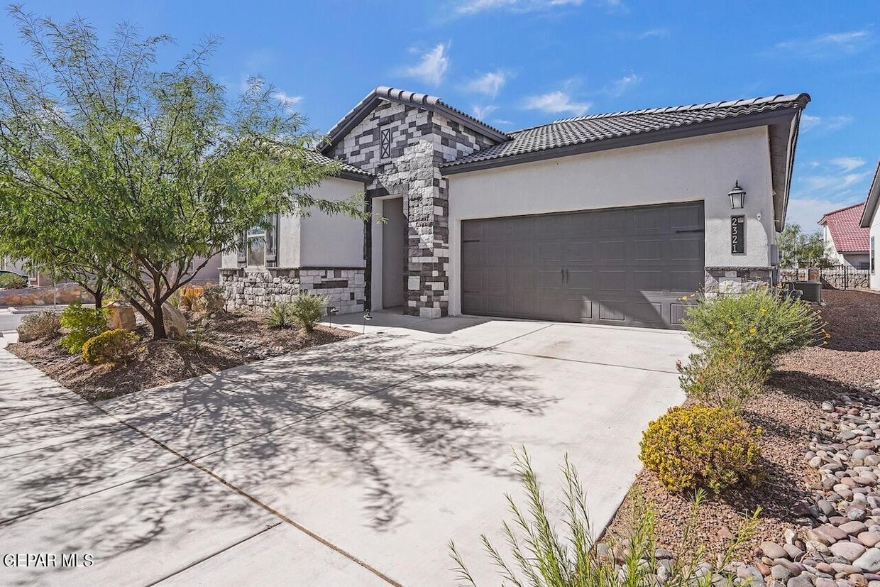 2321 Dancing Piper Wy, El Paso, TX 79915 House Rental in El Paso, TX