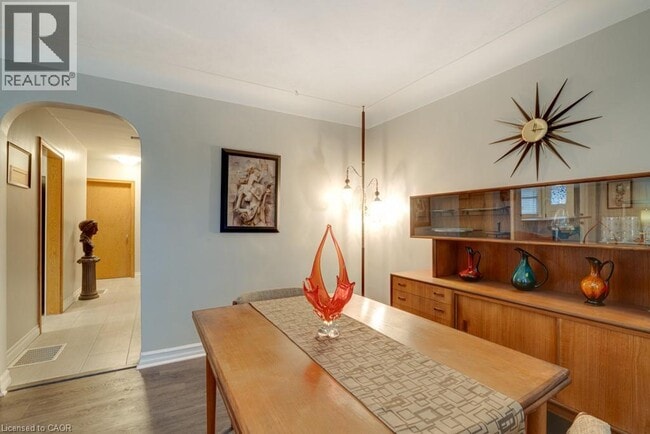 Building Photo - 69 Edinburgh Rd