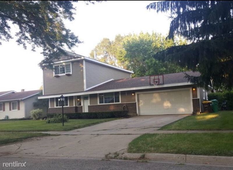 Primary Photo - 967 Cardiff Dr