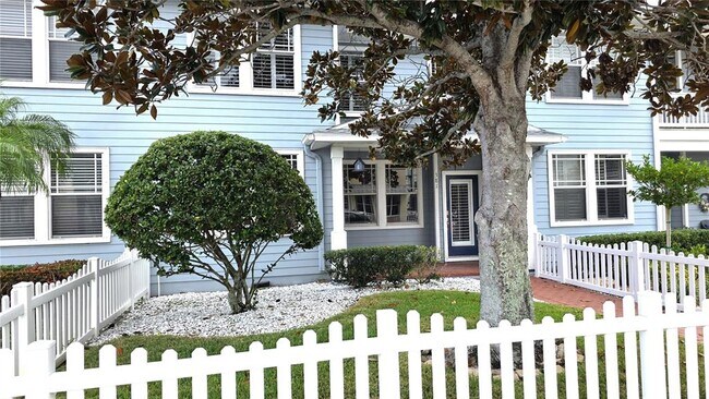 Foto del edificio - 381 1st Ave SW