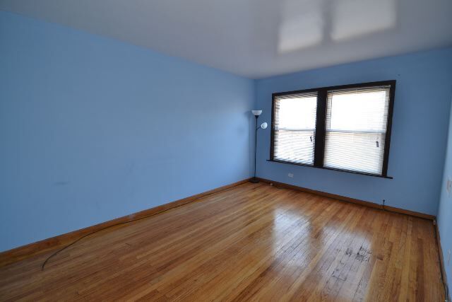 Foto del edificio - 3243 N Damen Ave
