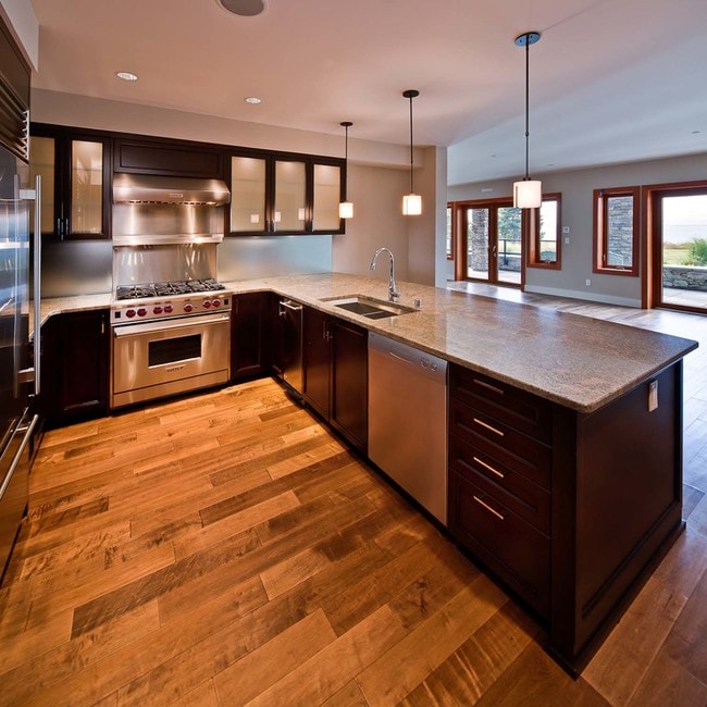  - 9525 Semiahmoo Pky