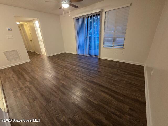 Building Photo - 3565 Sable Palm Ln